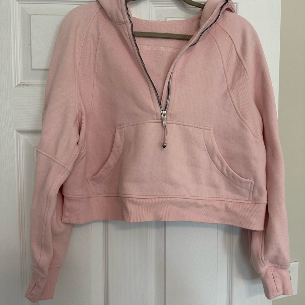 Lululemon Light Pink scuba